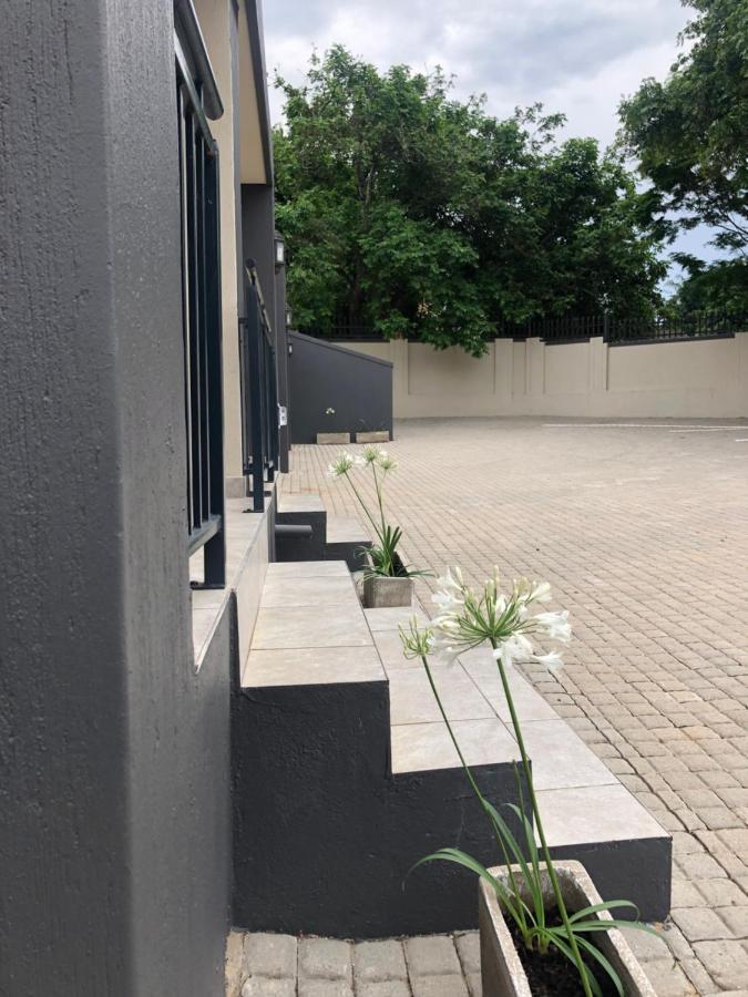 Spring Acres Guesthouse Mbombela Екстер'єр фото