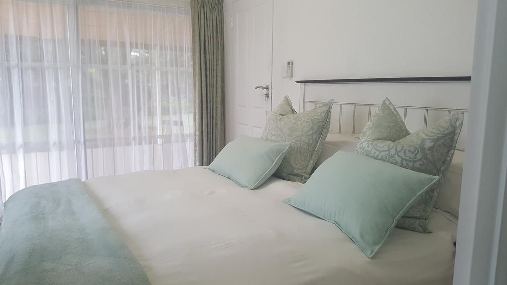 Spring Acres Guesthouse Mbombela Екстер'єр фото